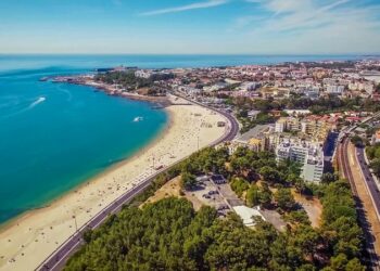 Casas em Oeiras com subida de 22%: município entre os mais caros do país para comprar habitação