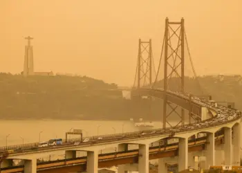 Poeiras do Norte de África chegam a Oeiras com chuvas de lama — DGS alerta para má qualidade do ar