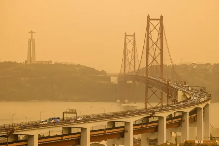 Poeiras do Norte de África chegam a Oeiras com chuvas de lama — DGS alerta para má qualidade do ar